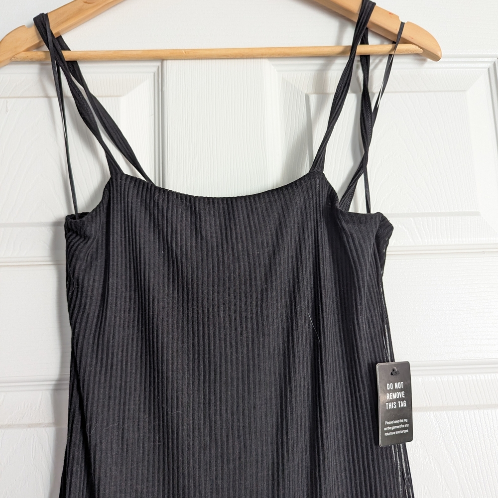 EXPRESS Ribbed Midi Dress - Picture 3 of 8